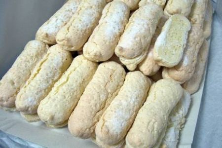 Piscoturi simple cu iaurt
